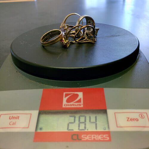 Scale Weighing Gold Jewelry